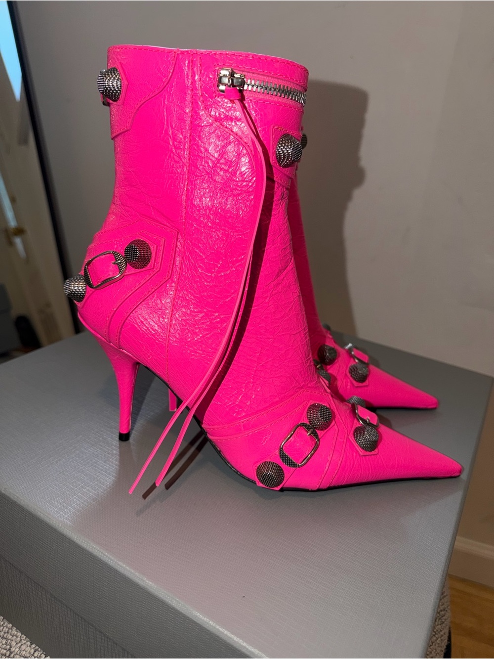 Cagole leather ankle boots - Picture 3 of 8